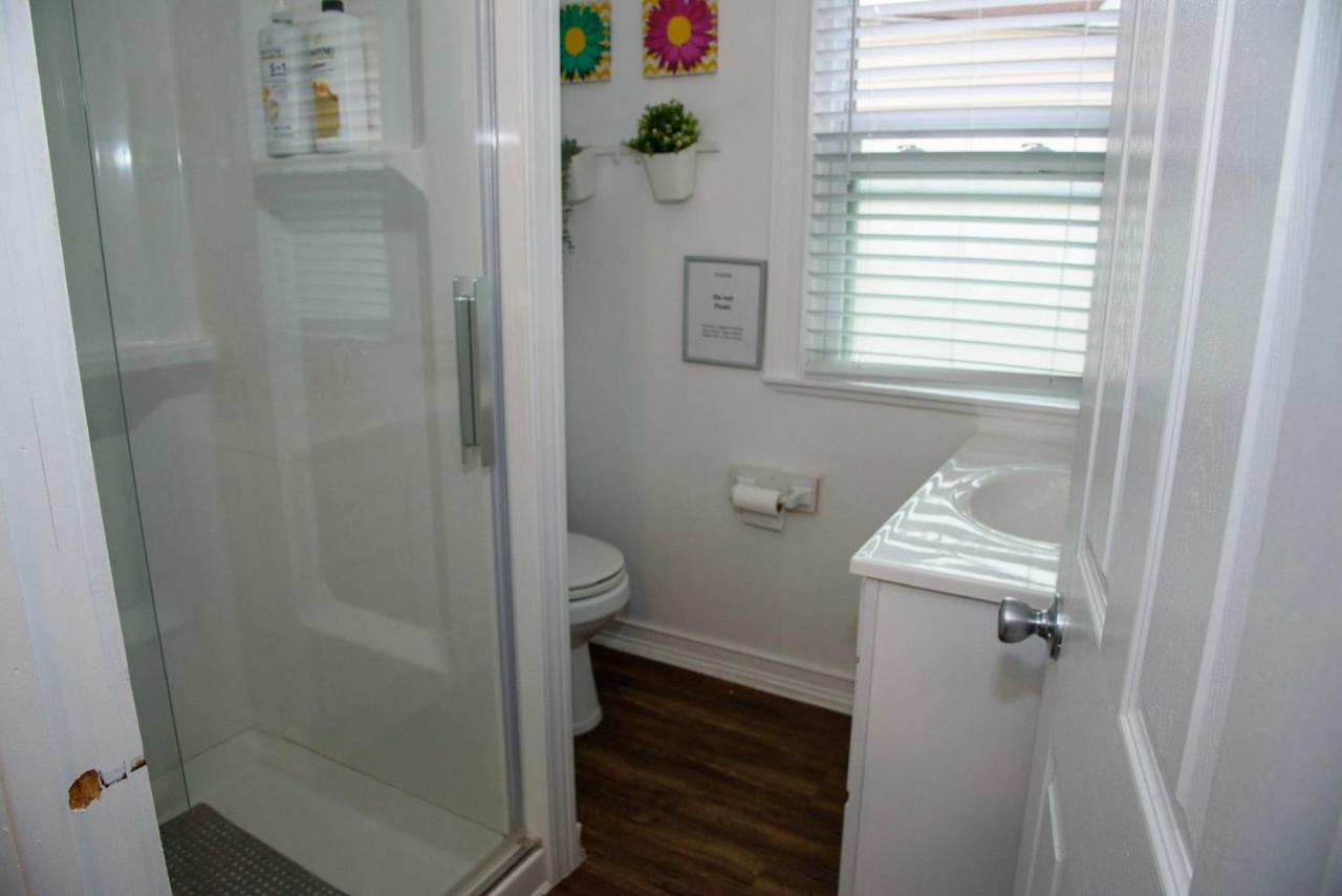 Cozy Private Bedrooms Kitchen Wifi Энглвуд Экстерьер фото